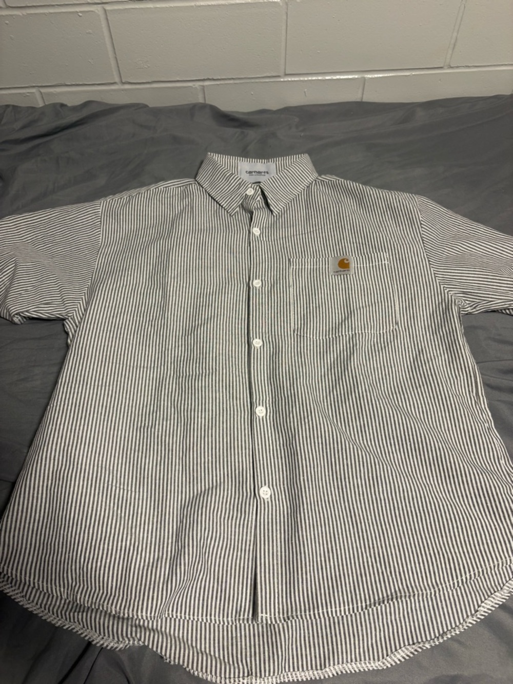 Carhartt “Work In Progress” Short-Sleeve Striped Button-Down Shirt White/Black